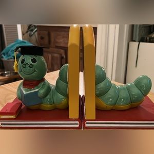 Bookworm Bookends
